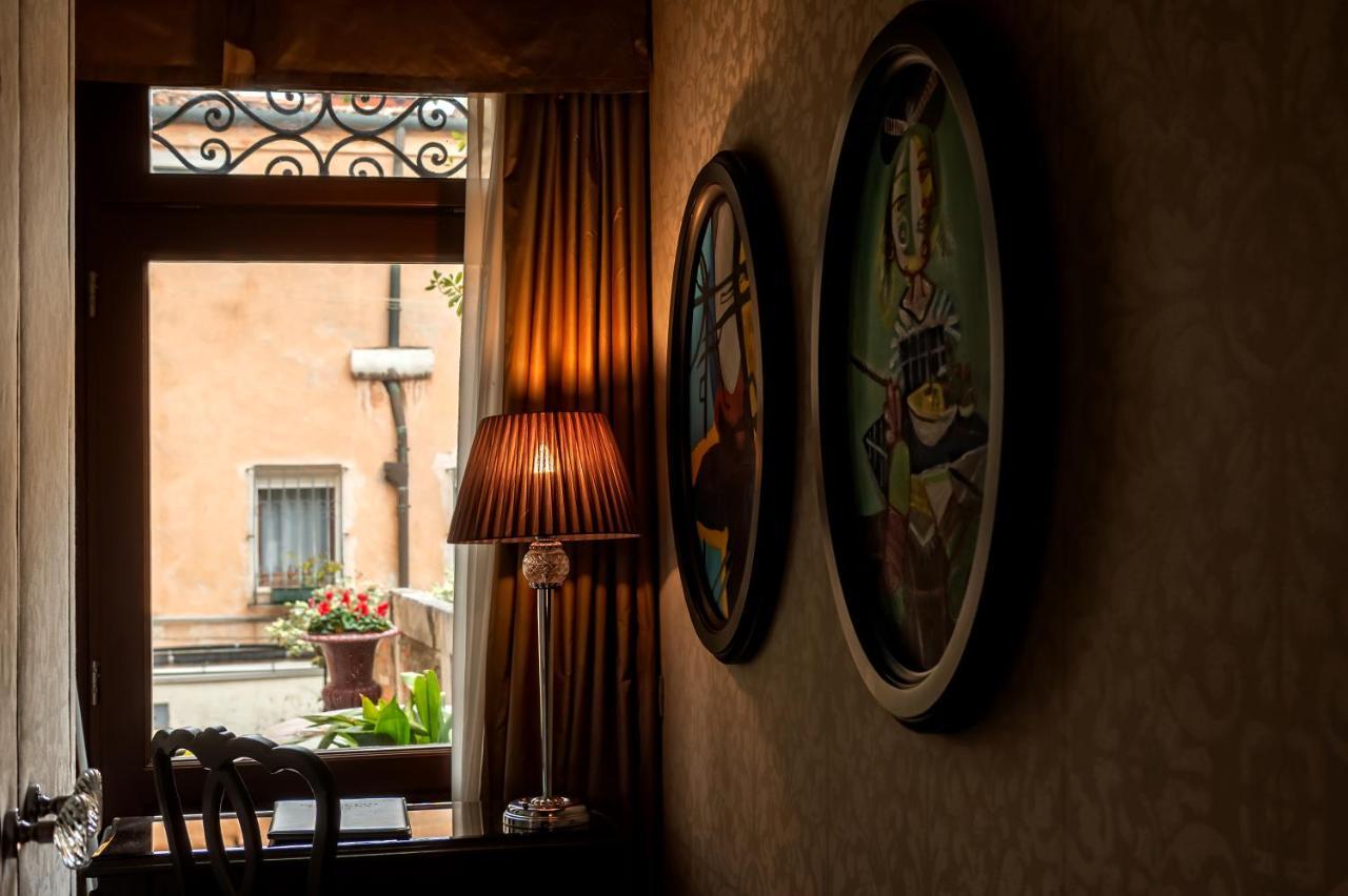 Palazzetto Madonna Hotel Venice Exterior photo